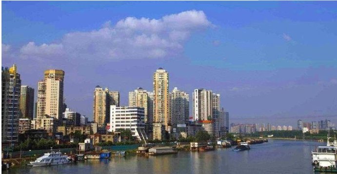 我国武汉的市中心在哪里?有没有标准答案?