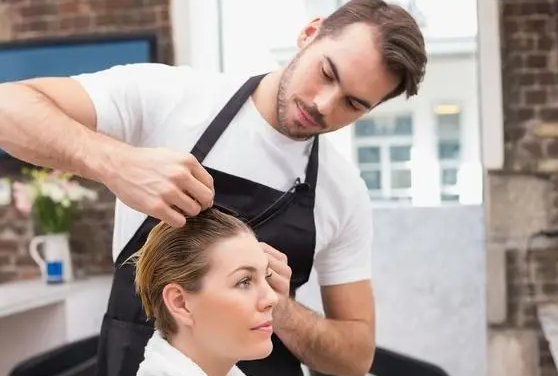 学理发要多久能学会?