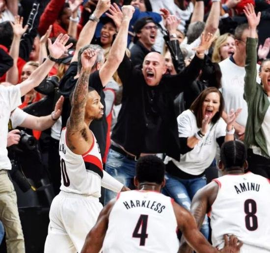 利拉德因为什么原因退出全明星赛,让布克替代?