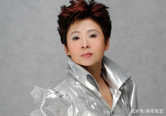 董文华不再沉默,揭露被“封杀”背后的真相,她究竟有什么隐情?