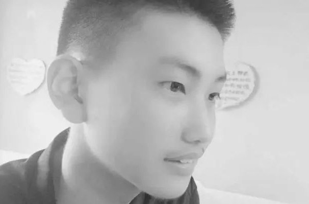 秦皇岛落水被救女孩家属道歉，你如何看待女孩家属这一行为？