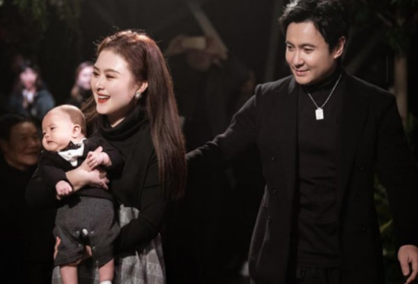 沈腾妻子王琦的微博评论被攻陷了，究竟是什么原因造成的此现状?