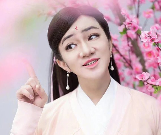 《百变大咖秀》王祖蓝cos凤九，你给他的这段cos表演打几分呢？