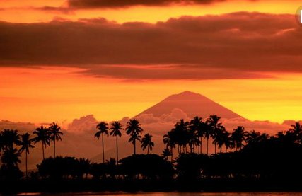 巴厘岛火山开始持续剧烈喷发了吗?