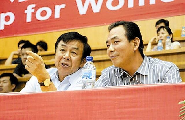 郎平一生恩师袁伟民!80岁高龄看着依旧年轻,近况如何?