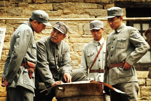 求完本抗日小说,主角是穿越人士的