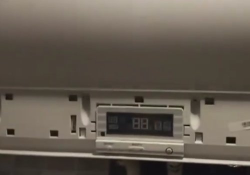 海尔热水器es60h-z4怎样拆卸控制面板