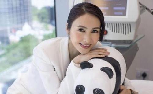 黎姿和他弟弟的关系怎么样?