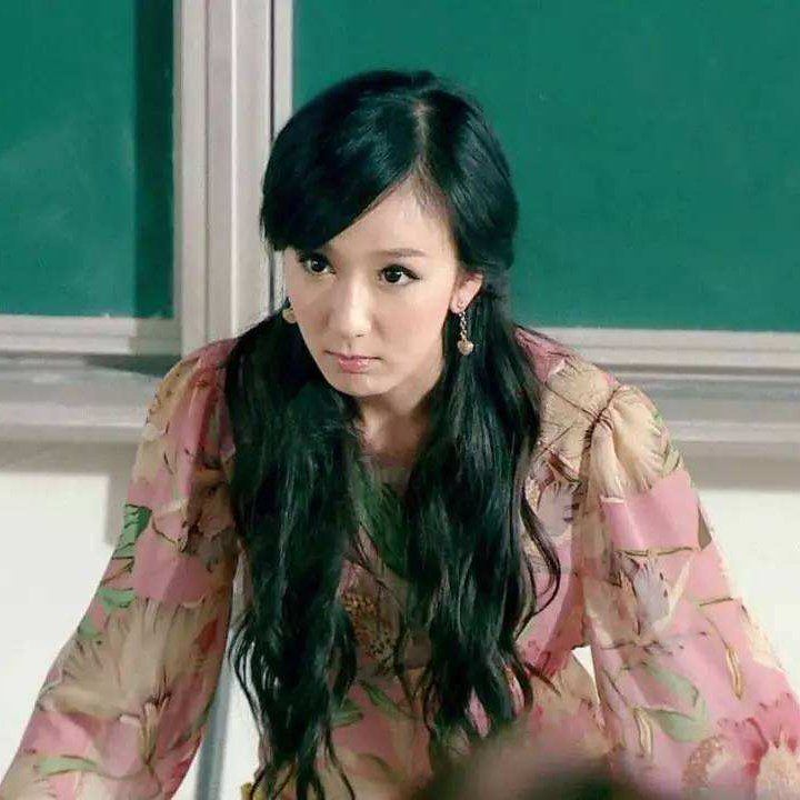 《爱情公寓》中胡一菲为什么不在圣诞节表白曾小贤?