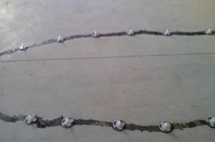 房顶漏水，用什么补漏方法？