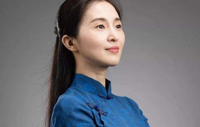 网红名师胡红梅人设崩塌，为什么说可以理解，但不能原谅呢？