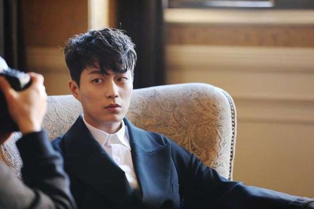 尹斗俊入伍时间确定了吗?