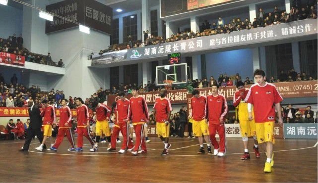 当年奥神为什么退出CBA？