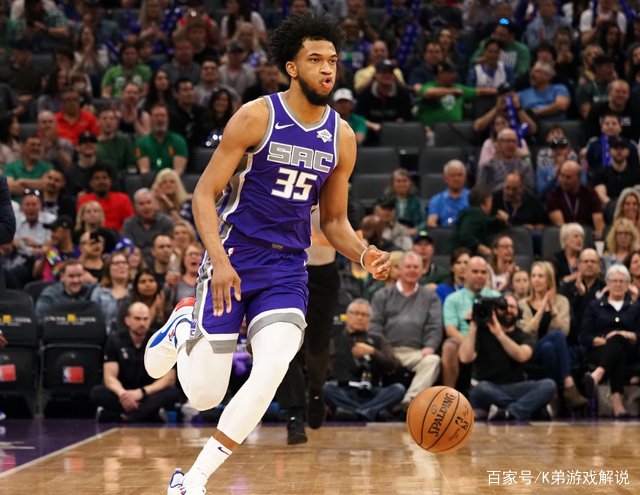 特雷杨生涯最高50分18助攻13篮板,同届东契奇和艾顿呢?