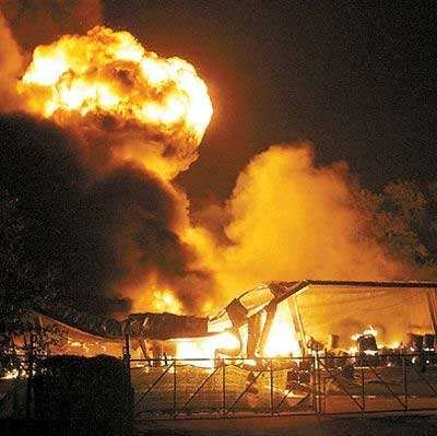 四川省广汉市南丰镇鞭炮厂爆炸,是什么原因引发了爆炸事故?