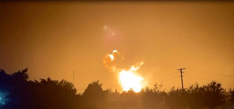 四川省广汉市南丰镇鞭炮厂爆炸，是什么原因引发了爆炸事故？