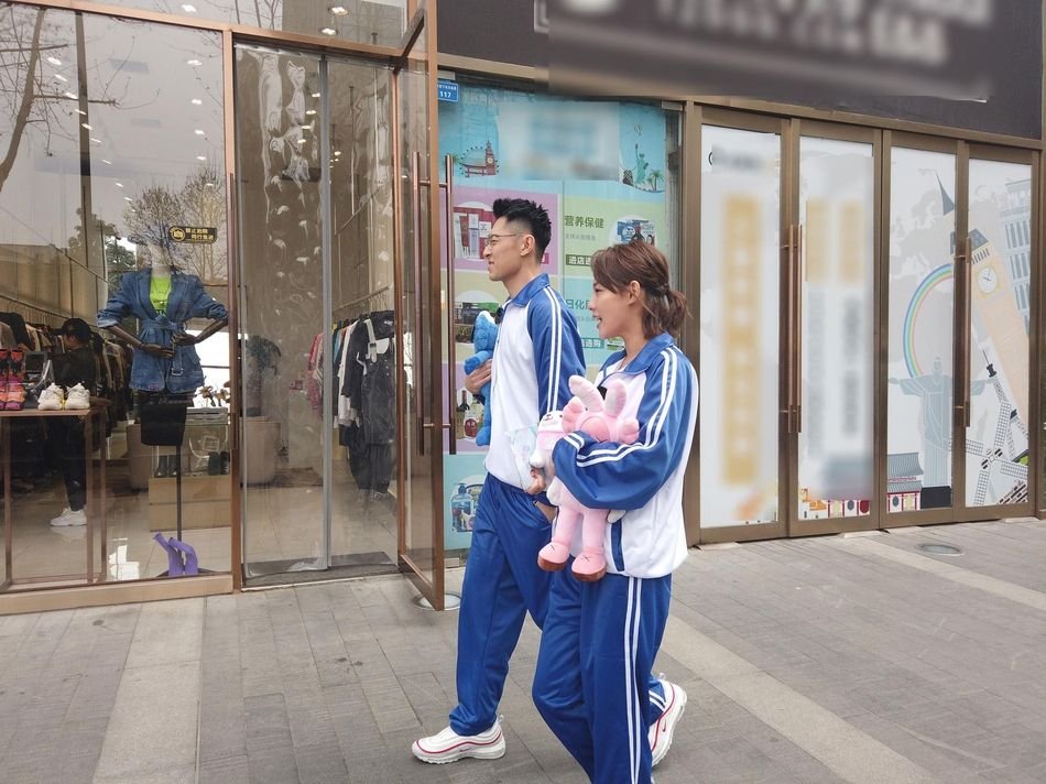 如何评价买超和张嘉倪?