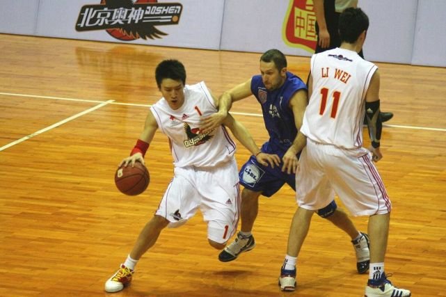 当年奥神为什么退出CBA？