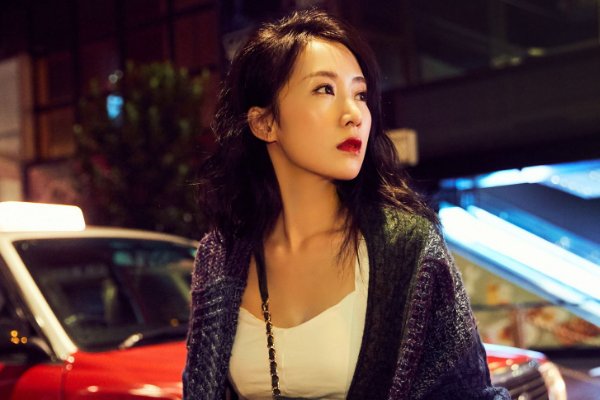 李念曾经凭借《蜗居》中的海藻走红，后来为何销声匿迹了？