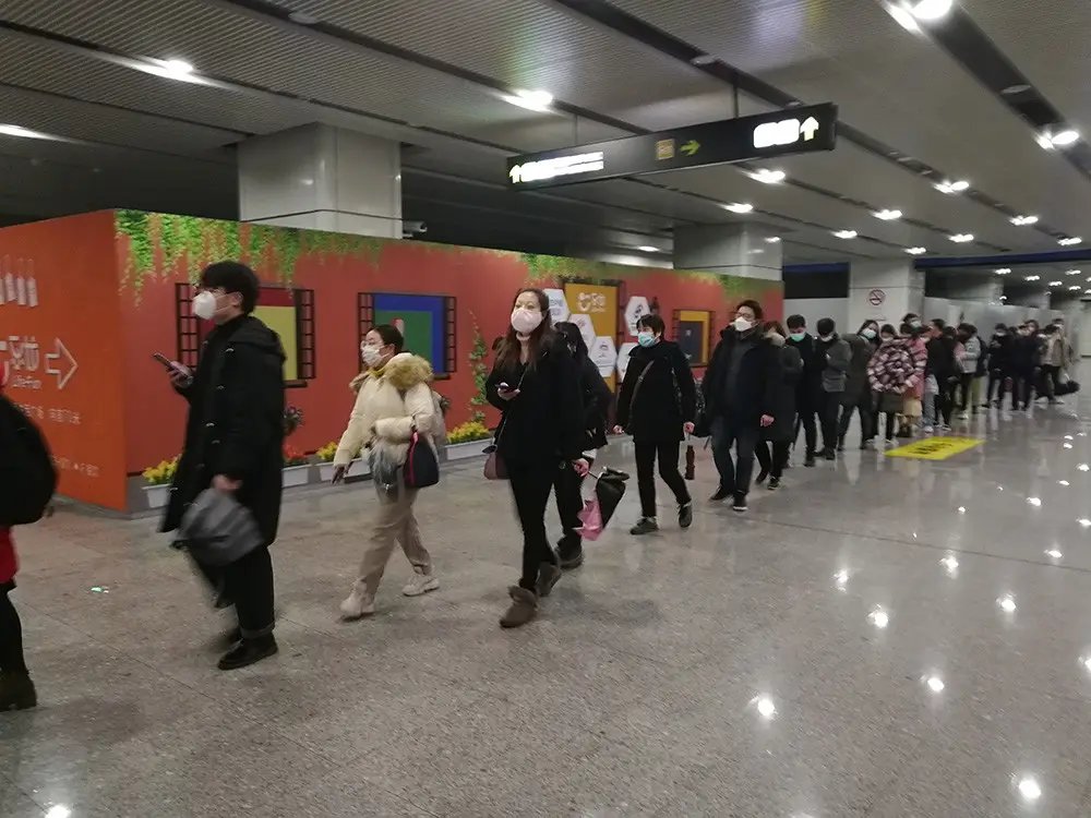 上海恢复首日重拾烟火气，各个街道的情况如何？