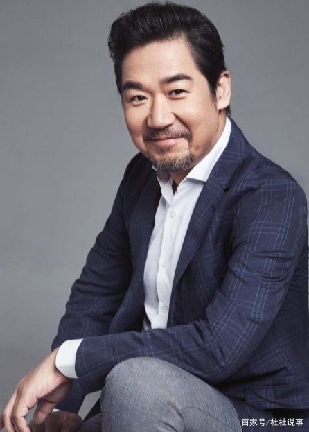 张国立在社交平台发文，为什么会被网友骂？