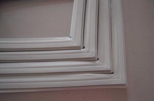 冰箱门封条更换要多少钱？