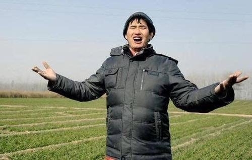 大衣哥疑似再发福,他近况怎样了?