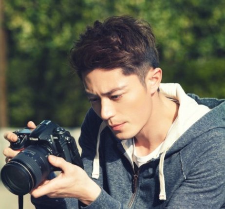 霍建华的家庭背景有多牛？