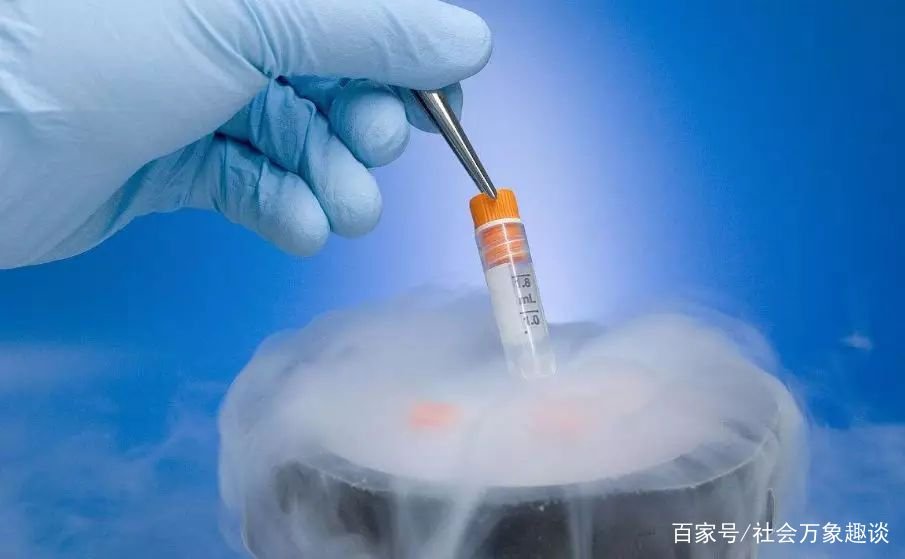 广东一女子在分娩的时候去世,丈夫欲取冷冻胚胎遭拒,你如何看待此事?