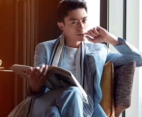 霍建华的家庭背景有多牛？