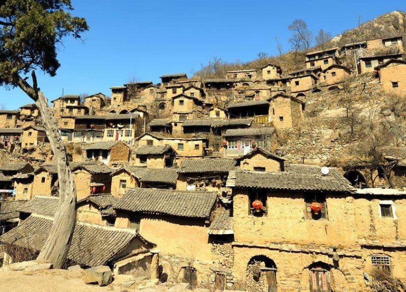 山西省盂县境内大汖村的“汖”字怎么读呢?