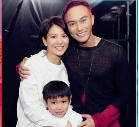 袁咏仪的儿子叫什么名字?