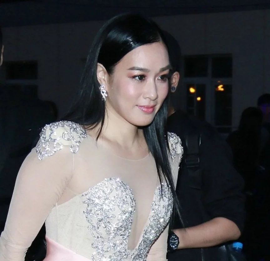 钟丽缇有几任丈夫？