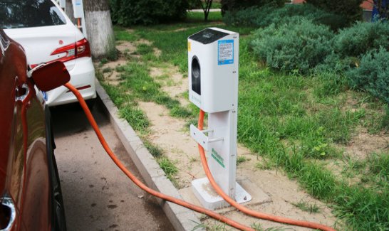 特来电充电桩充电多少钱一度电啊？