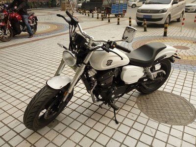 HONDA.CB400大概多少钱?