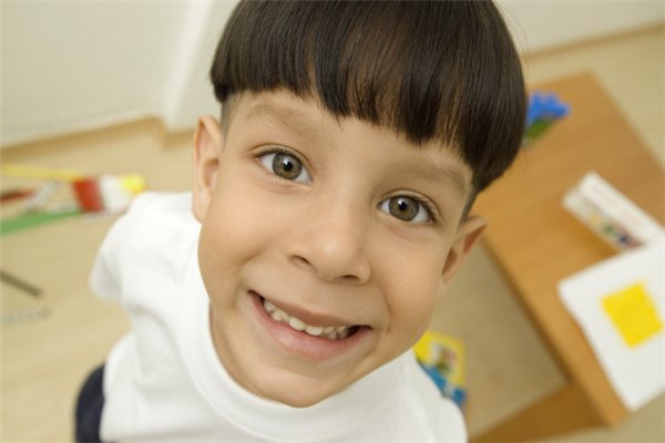 有哪些比较好听的英文名比较适合男生的?