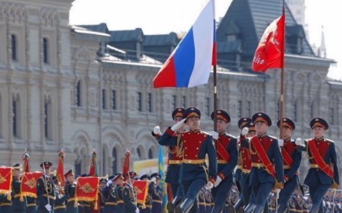 2020年红场大阅兵回看中国军队是第几个出场的？