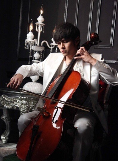 周杰伦帅气QQ头像