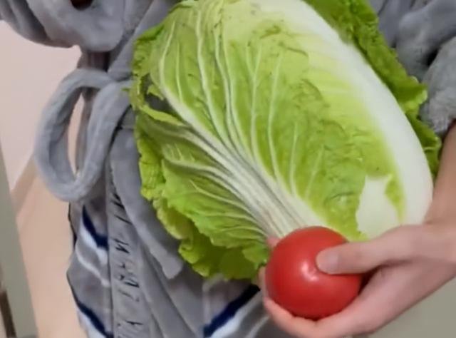 西安一小区隔离期间以物换物，市民们的反响如何？