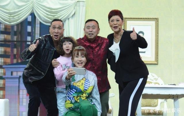 他是潘长江的亲弟弟，比哥哥还高一头，潘长甬如今怎样了？