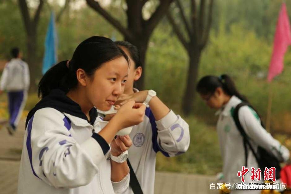 清华附中国际班学生靠双国籍能直升清华吗？