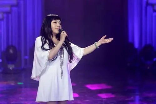 歌手千百惠晒大陆身份证,她在大陆的名气怎么样?