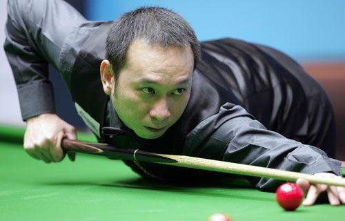 詹姆斯·瓦塔纳的介绍