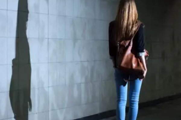 商丘18岁女孩醉酒后凌晨独自回家失踪，在失踪前她经历了什么？