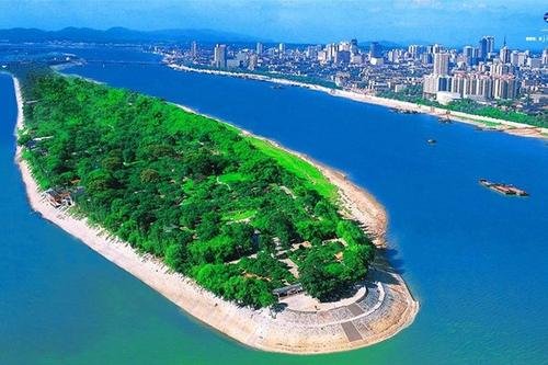 长沙橘子洲景区紧急闭园,这是怎么回事?