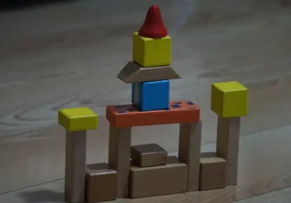 积木房子读后感怎么写？