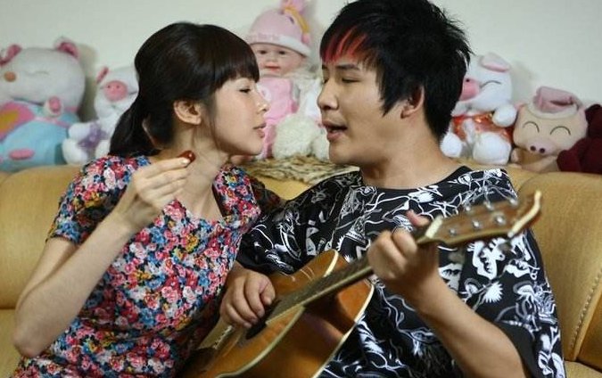 大张伟跟经纪人结婚的原因是什么？