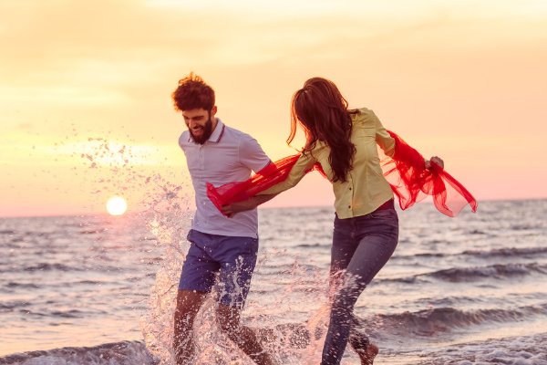 我有点怀疑老公出轨了，怎么办？