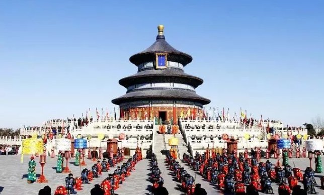 中国古代帝王会在天坛祭天，通常是在哪一天祭天的？