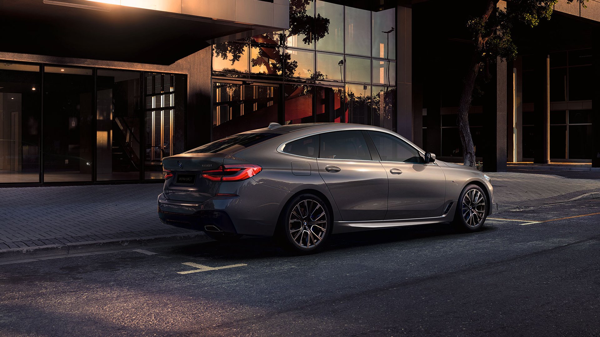 新宝马bmw6系GT的性能怎么样？值得购买吗？